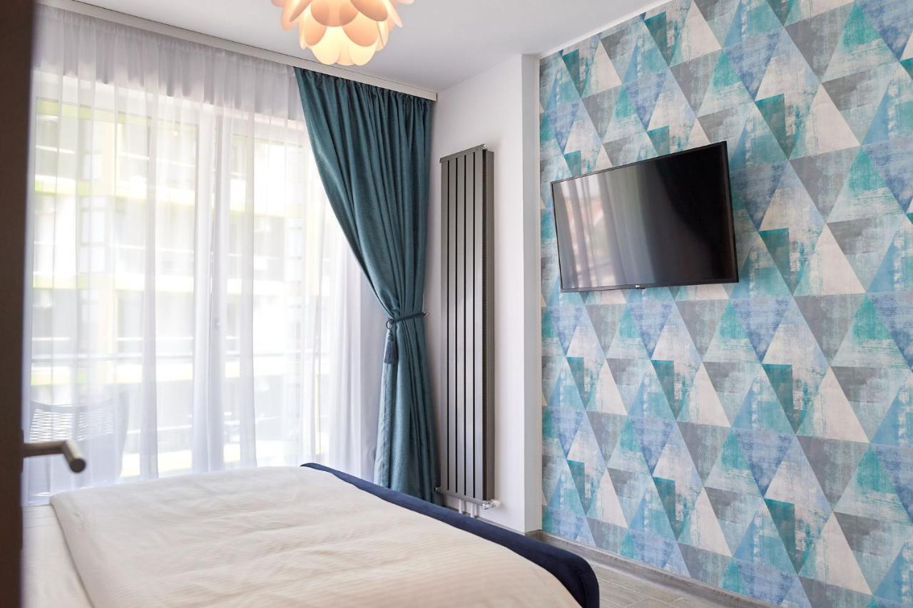 Black Sea Estate Apartment Spa N Pool Beach Resort Năvodari Екстериор снимка