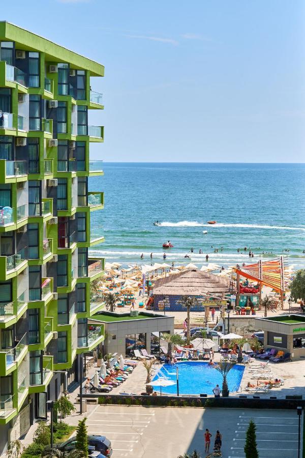 Black Sea Estate Apartment Spa N Pool Beach Resort Năvodari Екстериор снимка